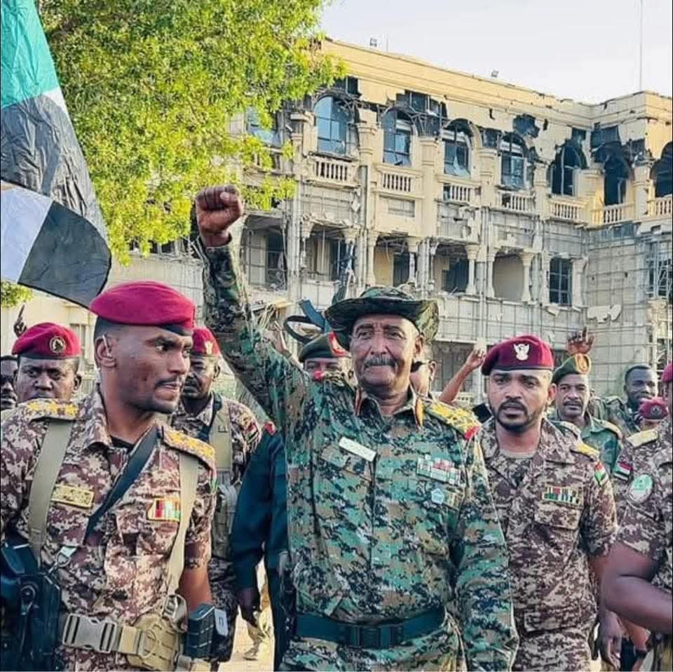 علي يوسف تبيدي يكتب :مستقبل جيش النصر السوداني 4 IMG 20250328 WA0085