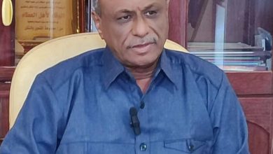 وزير المالية بالجزيرة يقف على حجم الدمار الذي خلفتھ المليشيا بشركة دواجن بحري الجزيرة 4 IMG 20250419 WA0081