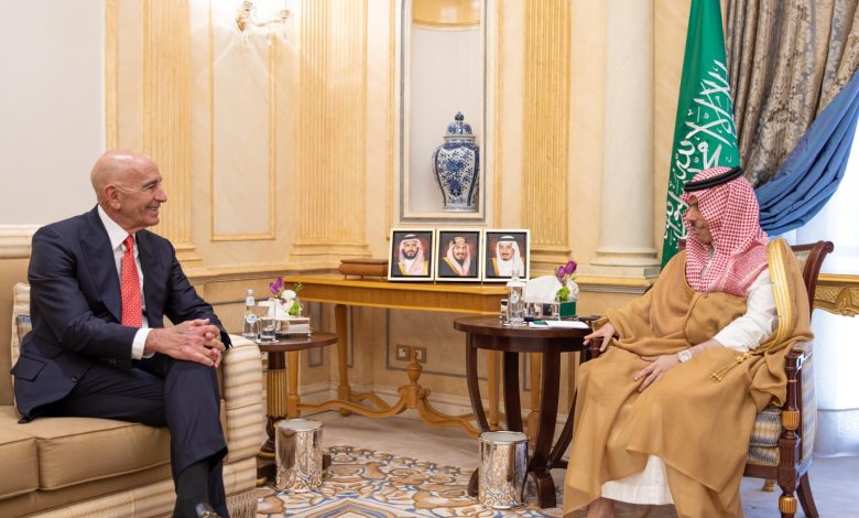 وزير الخارجية السعودي يبحث مع المبعوث الأمريكي توم باراك خطوات دعم الشعب السوري 1 IMG 20250528 WA0077