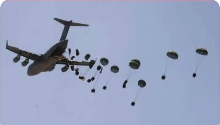 الجيش يُنفذ إنزال مظلي ناجح من نوعه بمدينة بابنوسة 1 Screenshot ٢٠٢٥٠٩٢٩ ١٣٣٤١١ Chrome