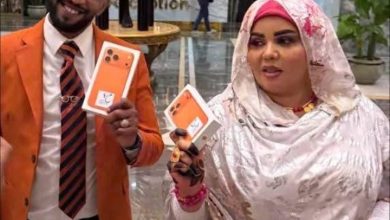 في أول حفـل خاص لها بالعاصمة المصرية " القاهرة ""ام العريس تهدي ندي القلعة والدولي أجهزة ايفون 17 الجديد 6 Screenshot ٢٠٢٥١٠٠٥ ١٣٠٩٥٠ Facebook