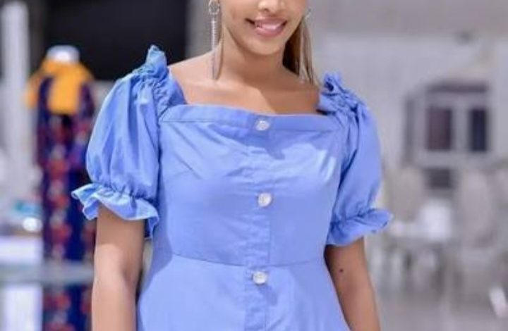 الفنانة رؤى محمد نعيم تلمح لإعتزال الفن قائلة: (ربنا يسخر لى أي شغل غير الوسط الفنى) 1 Screenshot ٢٠٢٥١٠١٩ ١٤١٥٠٦ Google