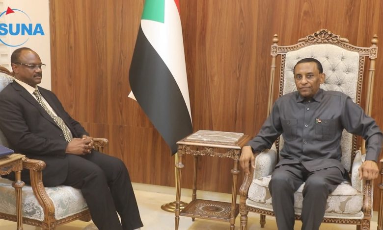 رئيس الوزراء يثمن مجهودات إتحاد الإعلاميين الأفارقة في دعم القضية السودانية 1 IMG 20251127 WA0086