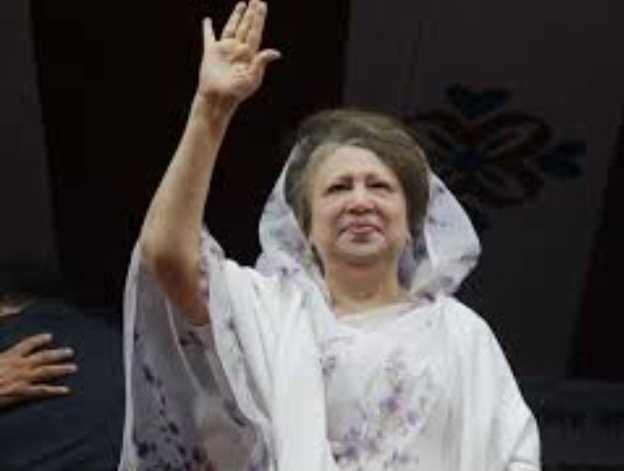 بنجلاديش تودع اول رئيسة وزراء واحدة من أكثر الشخصيات تأثيرًا (خالدة ضياء) 1 Screenshot ٢٠٢٥١٢٣١ ١٣٤٦٢٢ Chrome