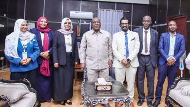 خلال إستقباله للرئيس التنفيذي لبنك الخرطوم، والي الجزيرة يشيد بالدور الوطني للبنك في معركة الكرامة 4 IMG 20260127 WA0282