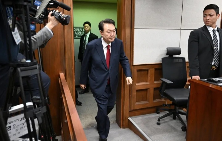 السجن 5سنوات للرئيس الكوري الجنوبي بعد إدانته بقضايا جنائية 1 Screenshot ٢٠٢٦٠١١٦ ١٠٤٨١٥ Chrome
