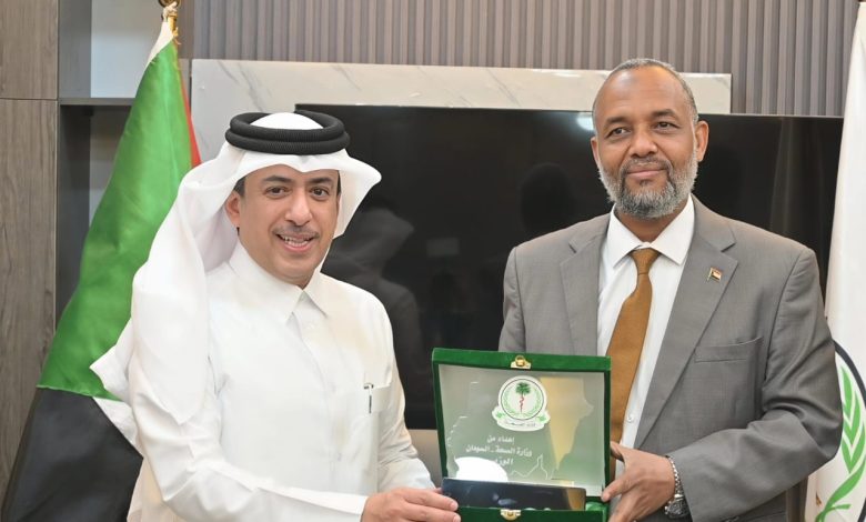 سفير دولة قطر يؤكد استمرار دعمهم للسودان.. والهلال الأحمر القطري يعلن عودته إلى الخرطوم وإطلاق حزمة من التدخلات الصحية الجديدة 1 IMG 20260609 WA00981